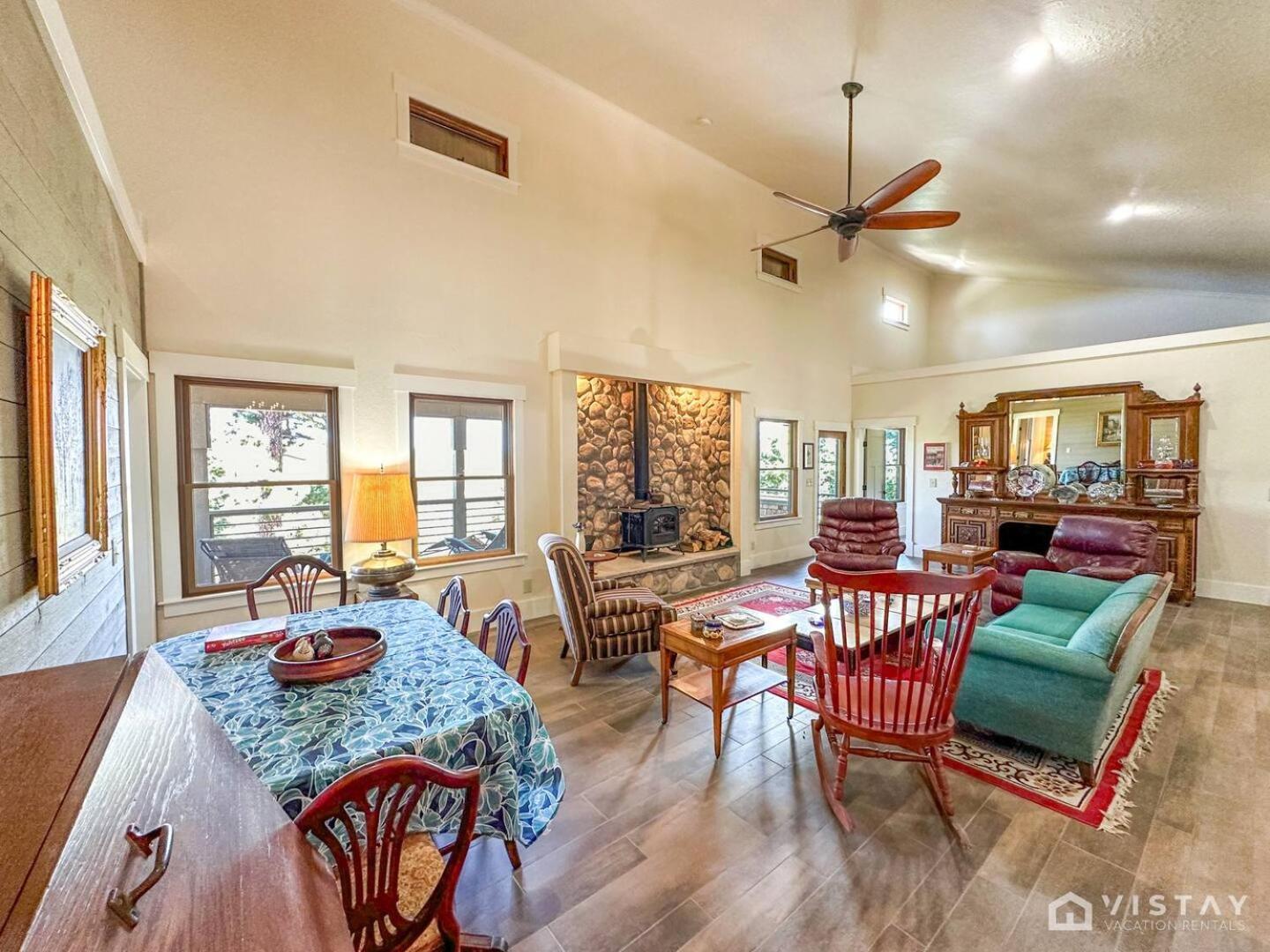 Summit Pines Hideaway - Amazing Mountain Views! Villa Duck Creek Village Dış mekan fotoğraf